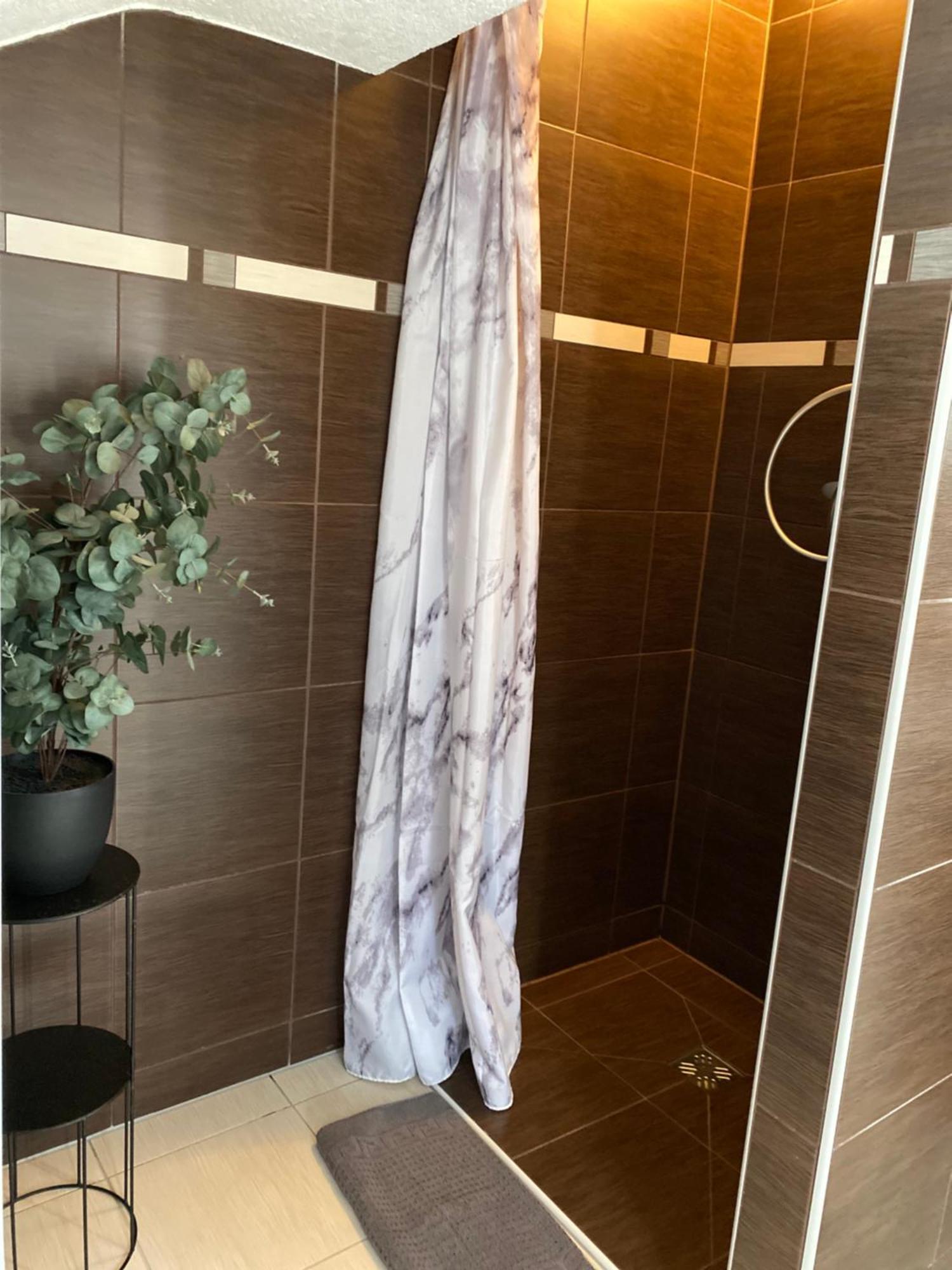 Haus Os Apartment Bischofshofen Bagian luar foto